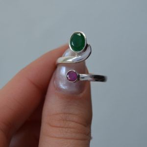 Ring of Silver 925 with semi-precious stones Emerald and Ruby. Brigitte-mk-jewels
