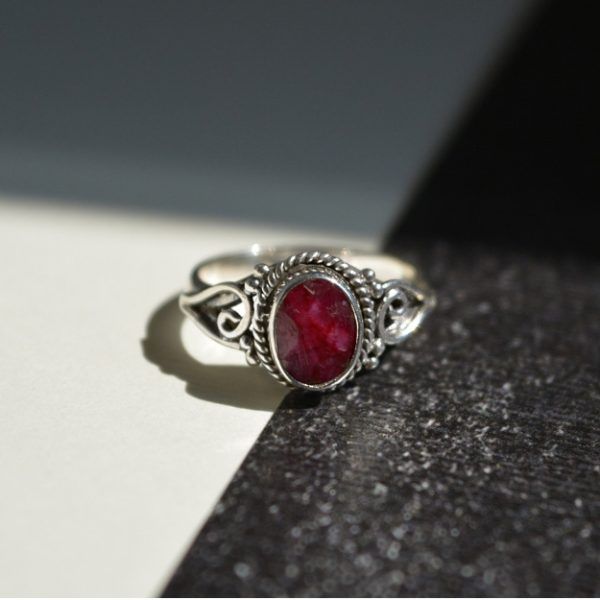 Δαχτυλίδι από Ασήμι 925 με Ρουμπίνι Erato Ruby mk-jewels
