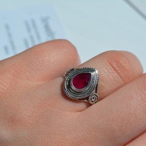 Δαχτυλίδι από Ασήμι 925 με Ρουμπίνι. Rosette-mk-jewels