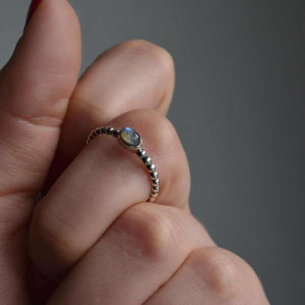 Δαχτυλίδι από Ασήμι 925 με ημιπολύτιμη πέτρα Λαμπραδορίτη. Alina Labradorite mk-jewels