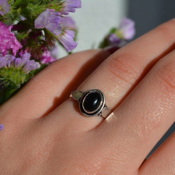 Δαχτυλίδι από Ασήμι 925 με ημιπολύτιμη πέτρα Μαύρος Όνυχας  Tresorine Black Onyx mk-jewels
