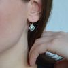 Σκουλαρίκια από Ασήμι 925 γαντζάκι με στρογγυλές ημιπολύτιμες πέτρες Λαμπραδορίτη Felicity Labradorite mk-jewels