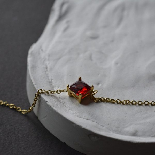 Βραχιόλι από ανοξείδωτο ατσάλι με κόκκινο ζιργκόν-Tina bracelet red-mk-jewels