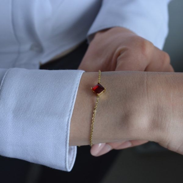 Βραχιόλι από ανοξείδωτο ατσάλι με κόκκινο ζιργκόν-Tina bracelet red-mk-jewels