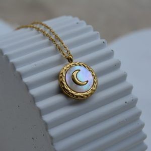 Stainless steel necklace with a moon and Fildisi-Del luna-mk-jewels