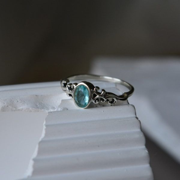 Sterling Silver ring with Semi-Precious Aquamarine-Iole Aquamarine-mk-jewels