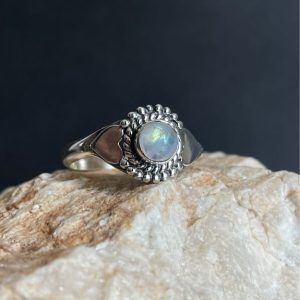 Ring of Silver 925 with semi-precious stone Moonstone-Alethea Moonstone-mkjewels