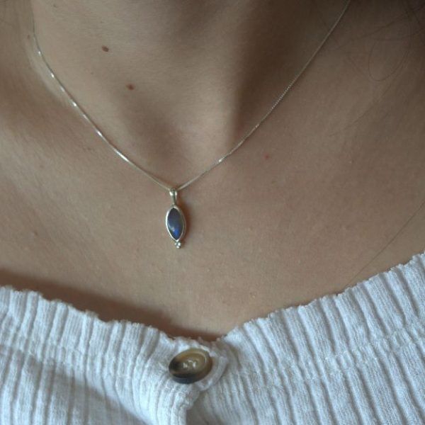 Sterling silver necklace with Labradorite-EmilyLabradorite -mk-jewels