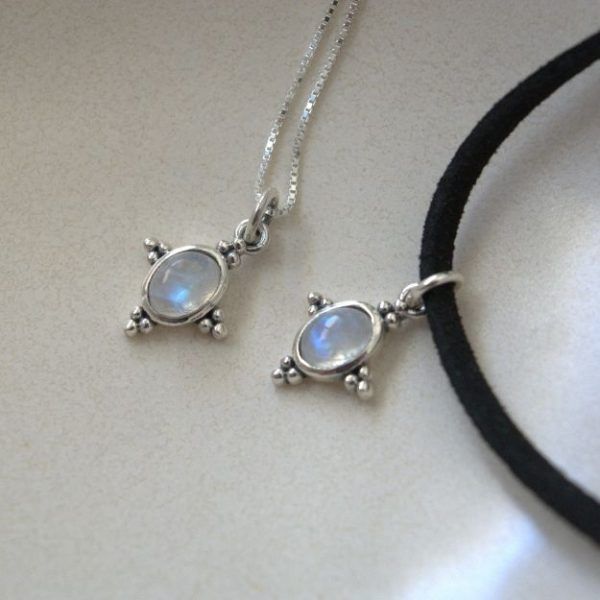 Sterling silver necklace with semi-precious stone Moonstone-mk-jewels Olympia Moonstone