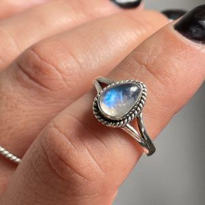 Ring of Silver 925 with semi-precious stone Moonstone-Kaia Moonstone-mkjewels